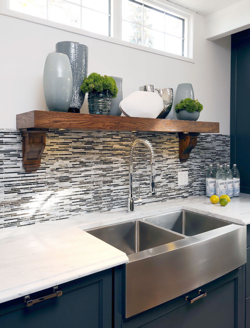 Matchstick Glass Backsplash with White Quartzite Countertop
